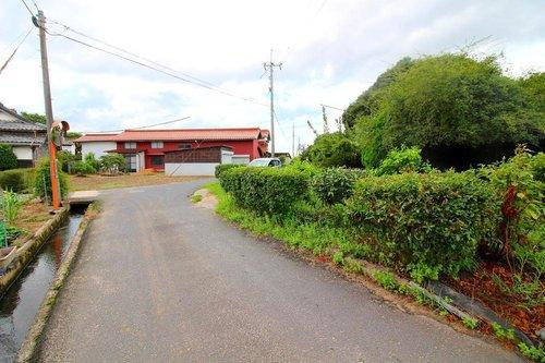 安来市荒島売土地の前面道路含む現地写真|現地（2023年8月）撮影