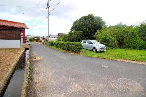 安来市荒島売土地の前面道路含む現地写真|現地（2023年8月）撮影