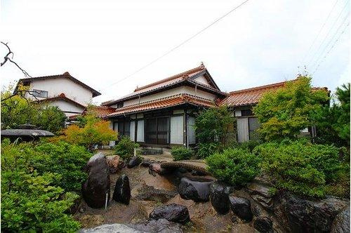 ■□和田町中古戸建□■の外観|管理の行き届いた不動産になります。敷地面積1000㎡越えになります♪