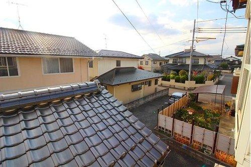 ■□■旗ヶ崎7丁目中古戸建■□■の展望|２階の部屋からの眺望になります。夕方の写真になります。