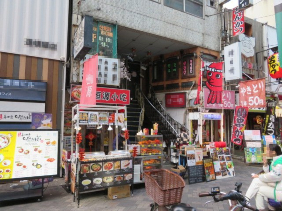 大阪市中央区道頓堀１丁目のビルの外観