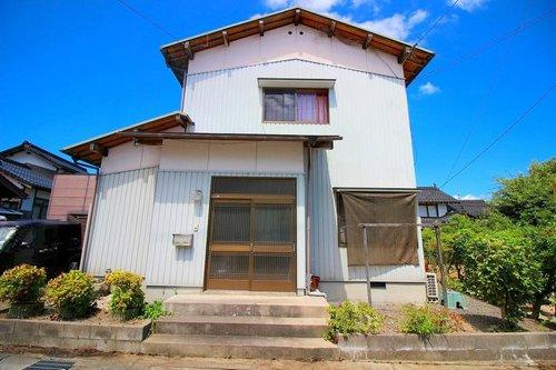 ■□■西伯郡南部町天萬中古戸建■□■の外観|平成5年建築の新耐震基準の住宅になります。