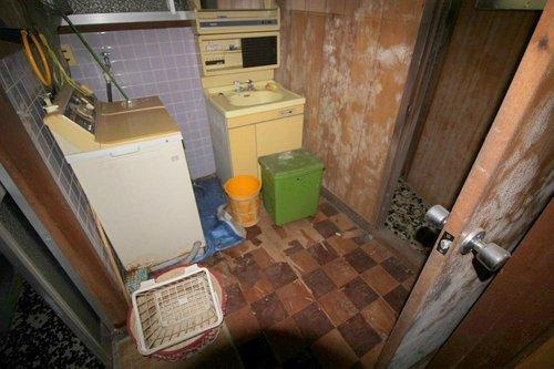 ■□■祇園町2丁目中古戸建■□■の洗面所|約1.5帖の洗面脱衣室になります。