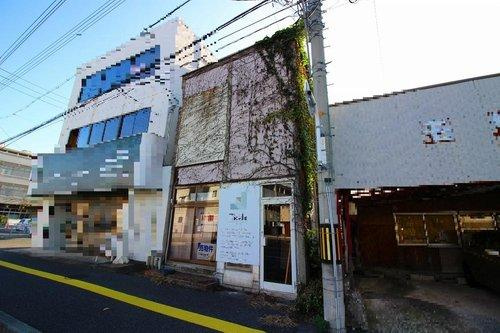 ■□■中町テナント■□■の外観|物販など利用用途多数の建物。
