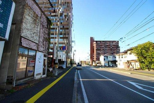 ■□■中町テナント■□■の前面道路含む現地写真