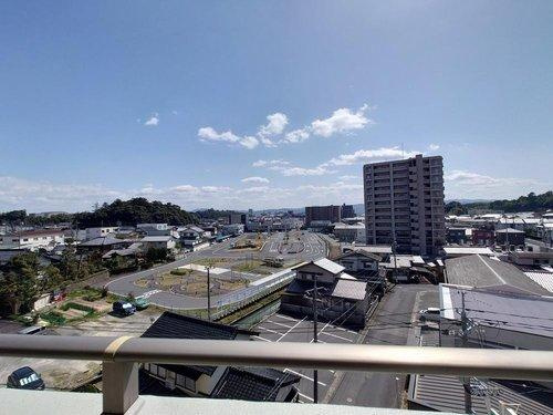 ■□フォレストコート春日町□■の展望|まわりに高い建物が少ないので解放感がありますよ。