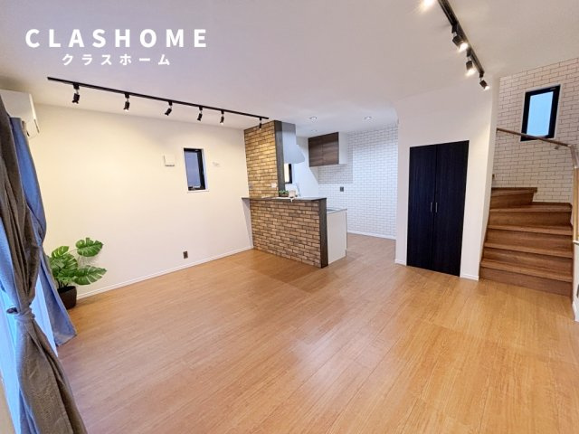 ラ メゾン　　刈谷市近郊の賃貸はクラスホームの居間・リビング