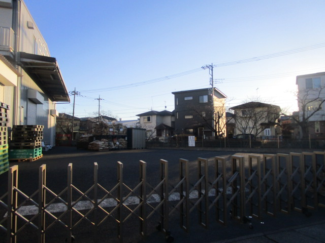 三郷市鷹野４丁目の工場の外観