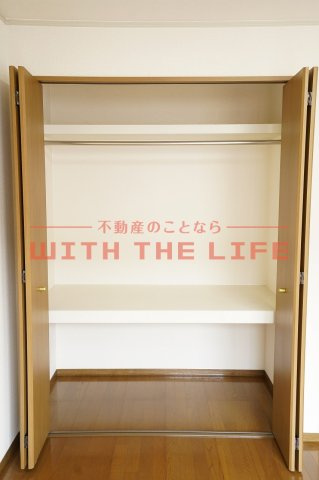 セジュール紅葉Ⅱ【キャッシュバック対象物件】の収納|専用の収納スペースです