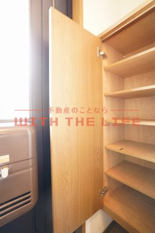 セジュール紅葉Ⅱ【キャッシュバック対象物件】の収納|専用の収納スペースです