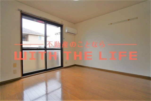 セジュール紅葉Ⅱ【キャッシュバック対象物件】の居間・リビング|使いやすい居間です