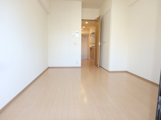 【居間・リビング】 | パークキューブ武蔵小杉 | 他のお部屋の参考写真となります。