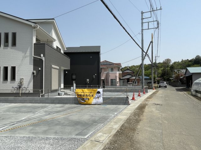 【前面道路含む現地写真】 | 寄居町第1　LiveleGarden.s  新築戸建　全3棟　1号棟