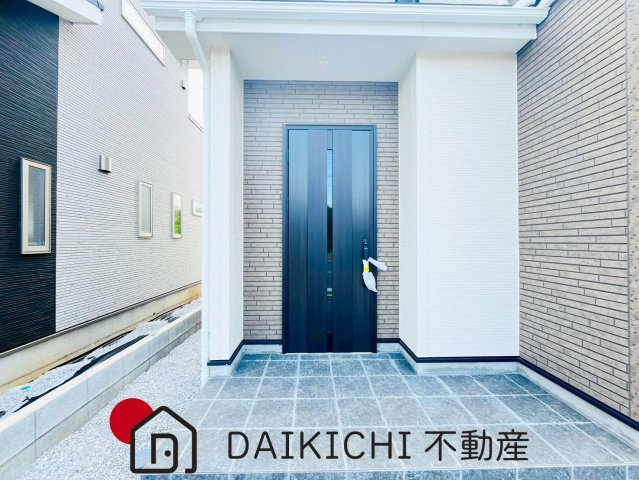 【玄関】 | 川島町下伊草　いろどりアイタウン　新築戸建　全13棟　2号棟
