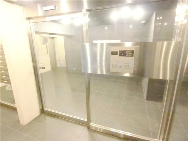 ブライズ大森東DUEデュエのエントランス