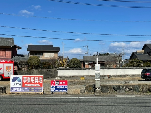 西条市安知生の売地の外観