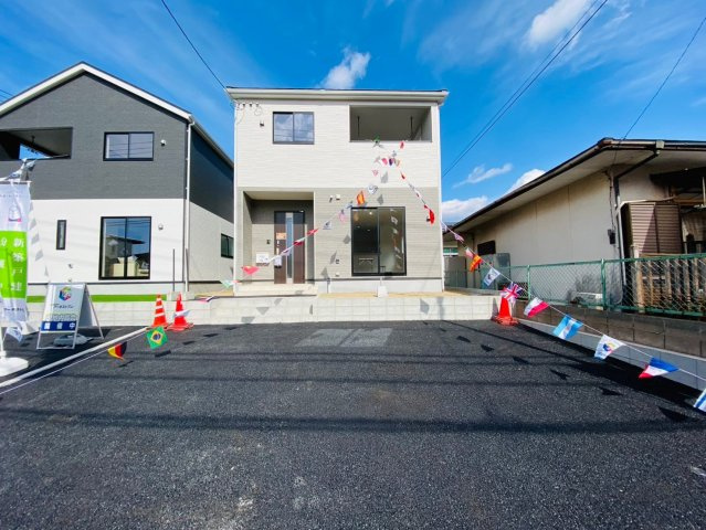 クレイドルガーデン／東区桜木第４／１号棟の前面道路含む現地写真