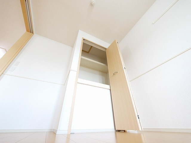 ソレイユ（田町）の収納|便利な収納スペースです