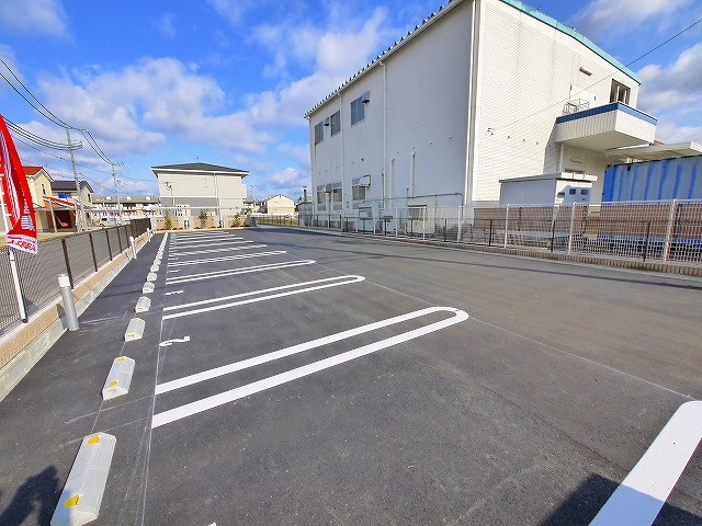 ソレイユ（田町）の駐車場|駐車場に車を止められます