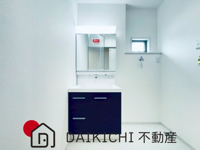 【独立洗面台】 | 川島町下伊草　いろどりアイタウン　新築戸建　全13棟　11号棟