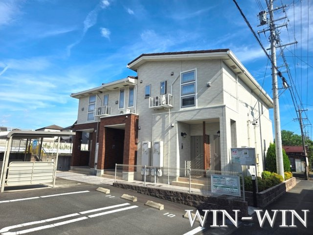 ウエスト・ヌーヴォー Ⅱの外観