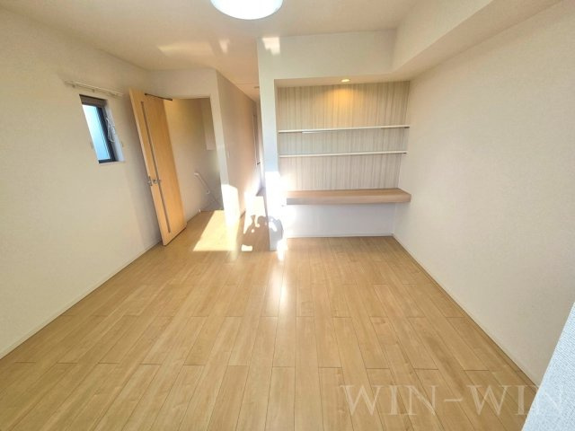 ウエスト・ヌーヴォー Ⅱの居間・リビング