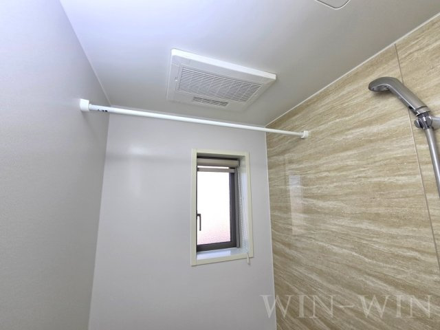 ウエスト・ヌーヴォー Ⅱの浴室