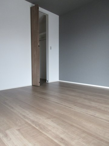 武蔵村山市中央3丁目 未入居住宅全10棟の洋室|広々8帖の主寝室！