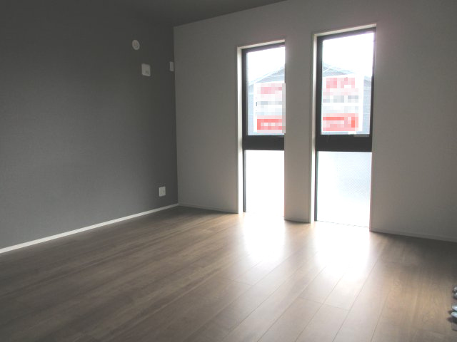 武蔵村山市中央3丁目 未入居住宅全10棟の洋室|広々8帖の主寝室！