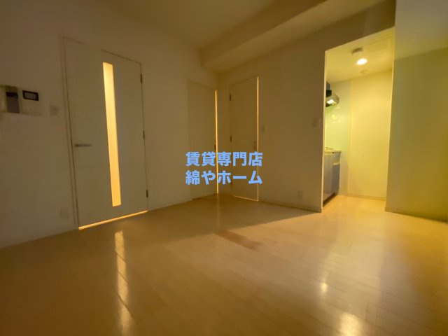 プレサンス難波南アーバニッシュの洋室|広々とした洋室です