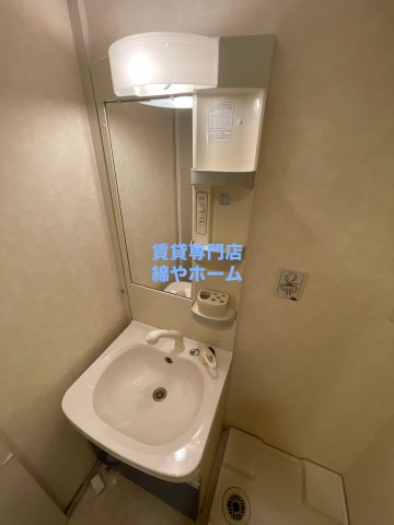 プレサンス難波南アーバニッシュの独立洗面台|独立洗面台です