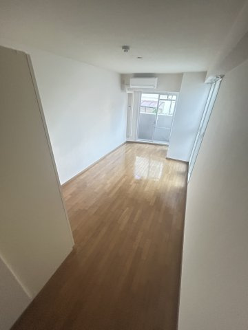 ブリックロード山の手の居間・リビング