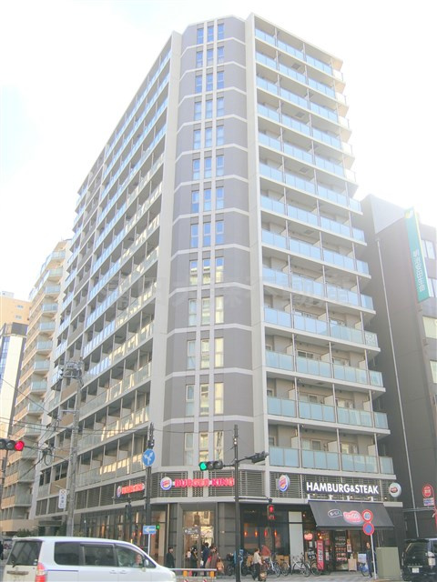 コンフォリア蒲田の外観|2015年8月築　RC鉄筋コンクリート造地上14階建て1R～2LDK総戸数201戸インターネット無料ペット可高級賃貸マンション　JR蒲田駅と京急蒲田駅どちらも利用可能な東京大田区蒲田4丁目
