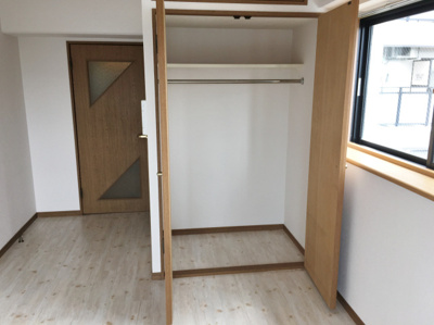 【収納】 | リバティ参番館 | 別号室の写真になります。現況優先。