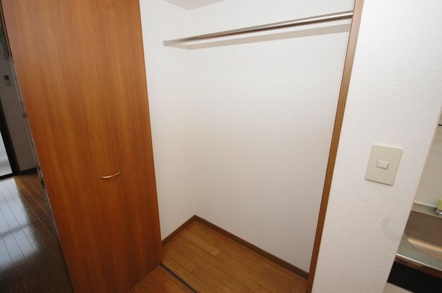 【収納】 | プレシャス薬院 | 別号室の写真になります。現況優先。