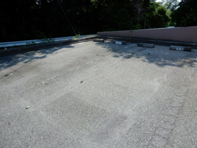 La Vista Hiroseの駐車場