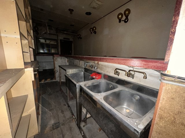 小倉町山際　テナントのキッチン
