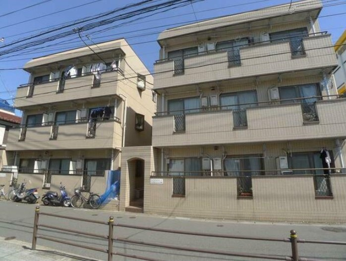 ツインハイツA棟の外観
