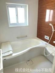 矢巾町高田二世帯中古住宅の浴室|１F浴室