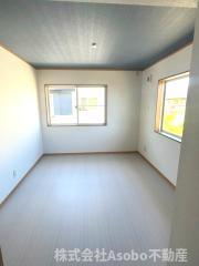 矢巾町高田二世帯中古住宅の子供部屋|２F洋室（子供部屋）