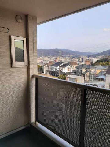 オンフォレストギオンのバルコニー|落ち着いた時間を過ごせるバルコニーです