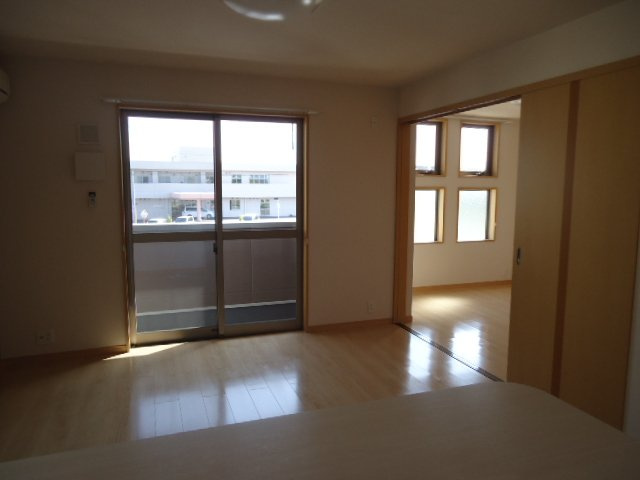 パレスアイムの居間・リビング|リビング