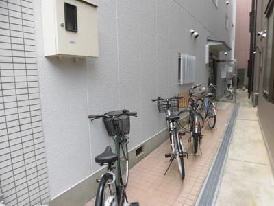 【その他共用部分】 | ユニオンハイツ柴島 | マンション前の通路です