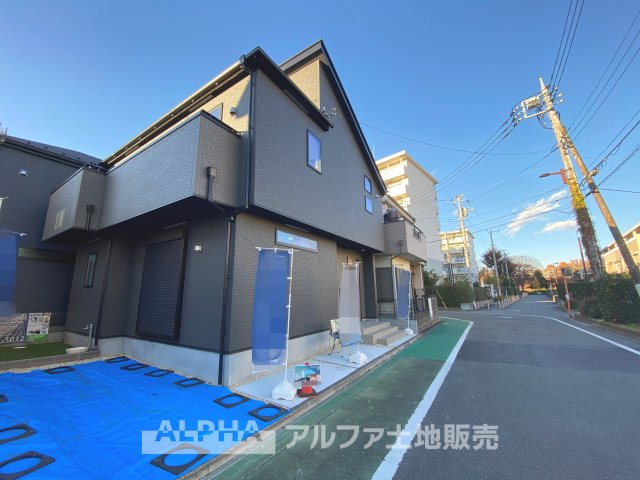 立川市上砂町1丁目新築戸建2棟の前面道路含む現地写真