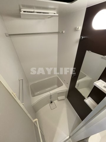 フォーリアライズ大阪イーストゲートの浴室