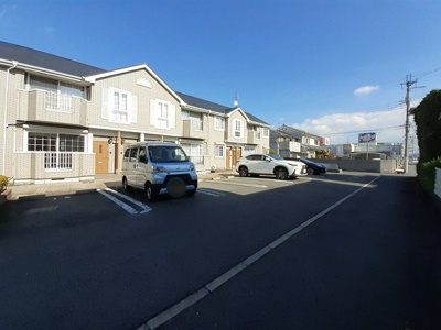 【駐車場】 | サンモールＢ