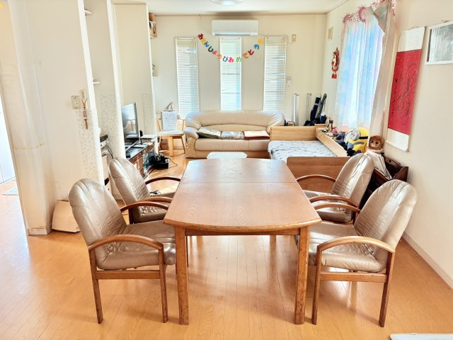 売中古戸建　中央区曳馬４丁目の居間・リビング