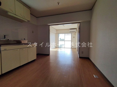 【居間・リビング】 | 第５フクマルビル