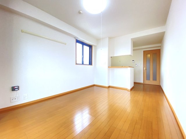 エム・ジー・アヴェニューの寝室