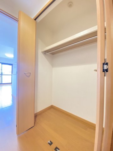 エム・ジー・アヴェニューの収納